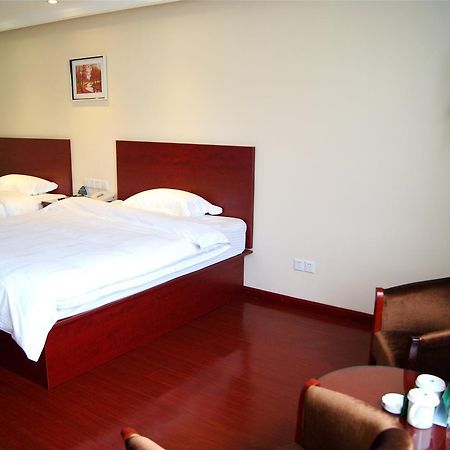 Greentree Inn Jiangxi Fuzhou Gandong Bridge Express Hotel Esterno foto