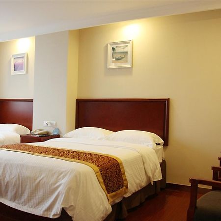 Greentree Inn Jiangxi Fuzhou Gandong Bridge Express Hotel Esterno foto