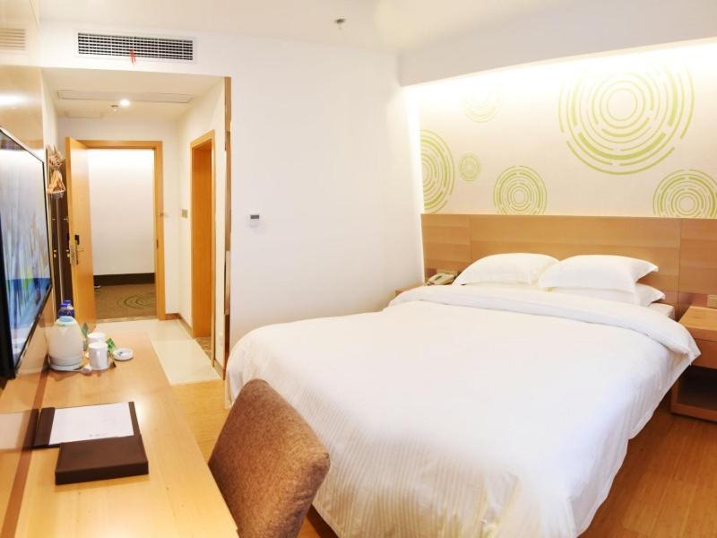 Greentree Inn Jiangxi Fuzhou Gandong Bridge Express Hotel Esterno foto