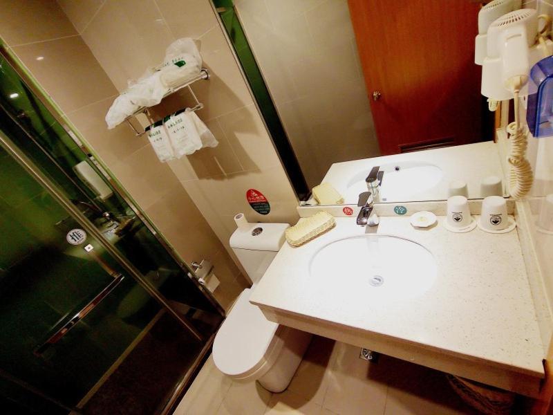 Greentree Inn Jiangxi Fuzhou Gandong Bridge Express Hotel Esterno foto