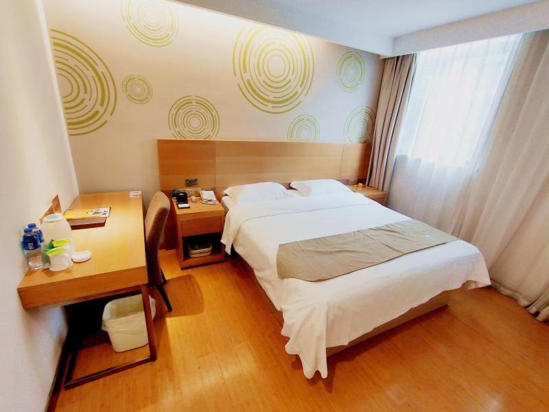 Greentree Inn Jiangxi Fuzhou Gandong Bridge Express Hotel Esterno foto