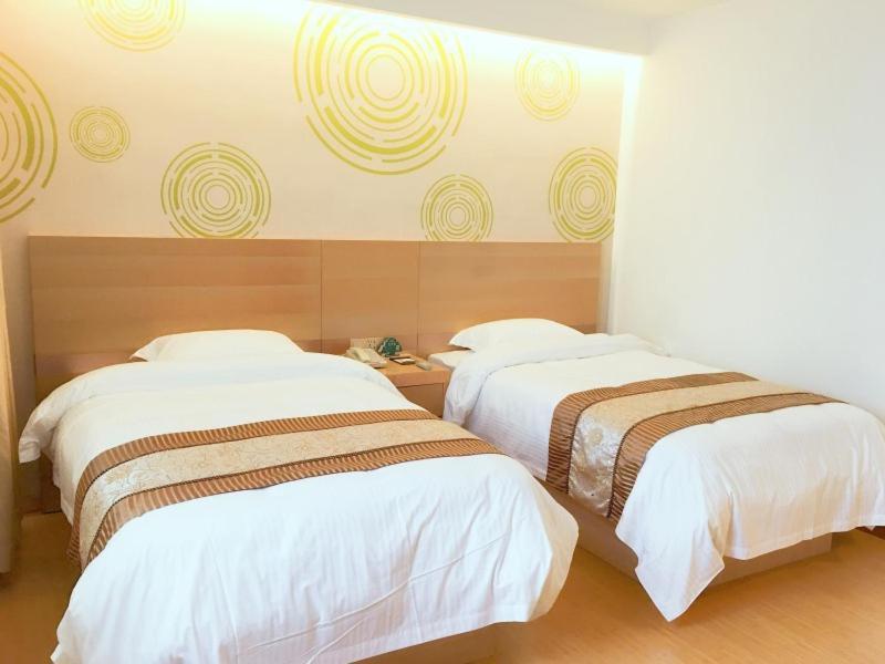 Greentree Inn Jiangxi Fuzhou Gandong Bridge Express Hotel Esterno foto
