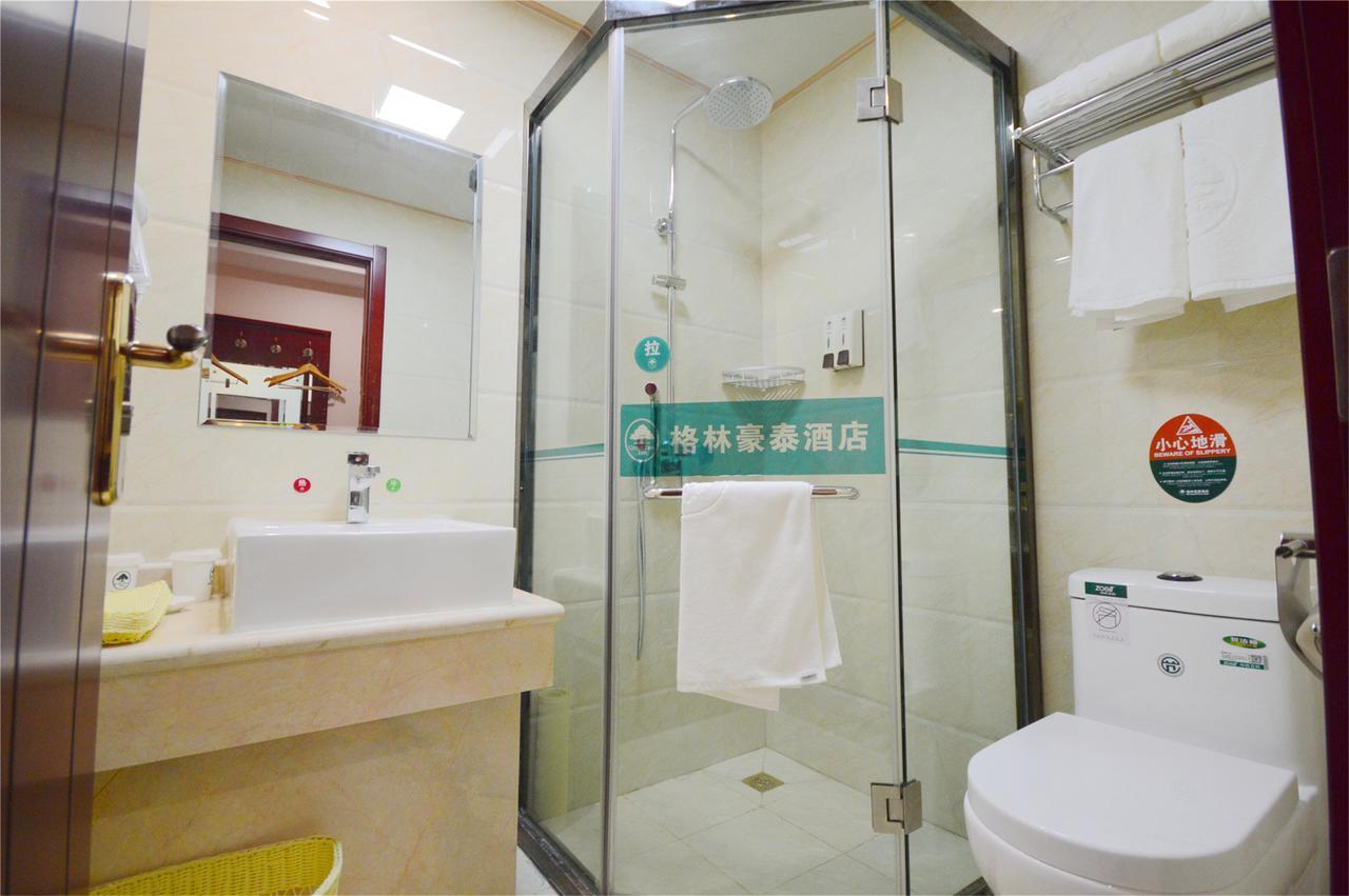 Greentree Inn Jiangxi Fuzhou Gandong Bridge Express Hotel Esterno foto