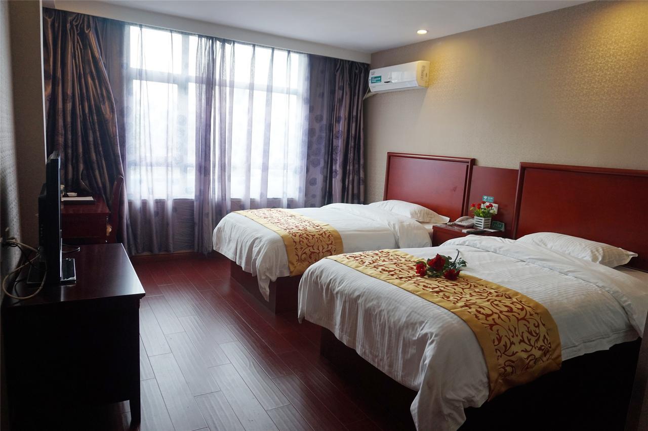 Greentree Inn Jiangxi Fuzhou Gandong Bridge Express Hotel Esterno foto