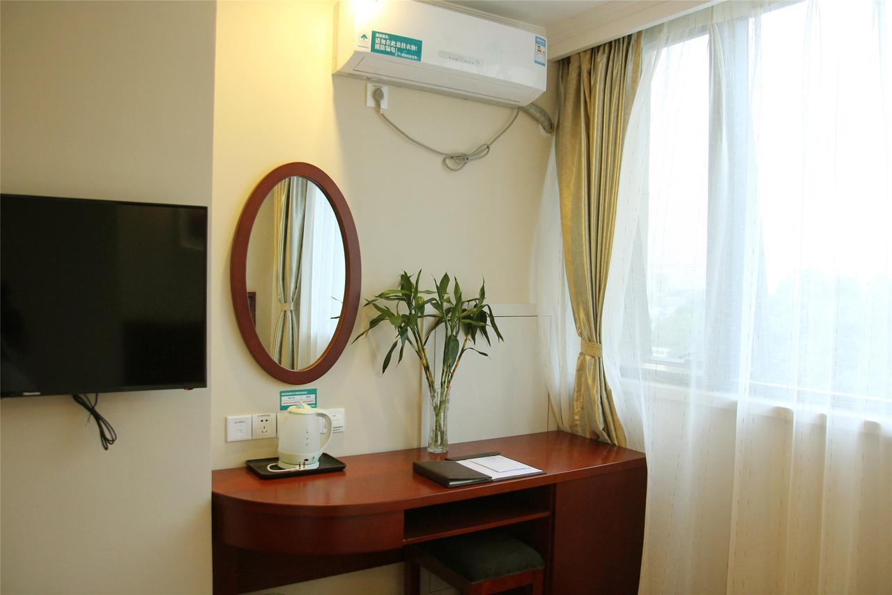 Greentree Inn Jiangxi Fuzhou Gandong Bridge Express Hotel Esterno foto