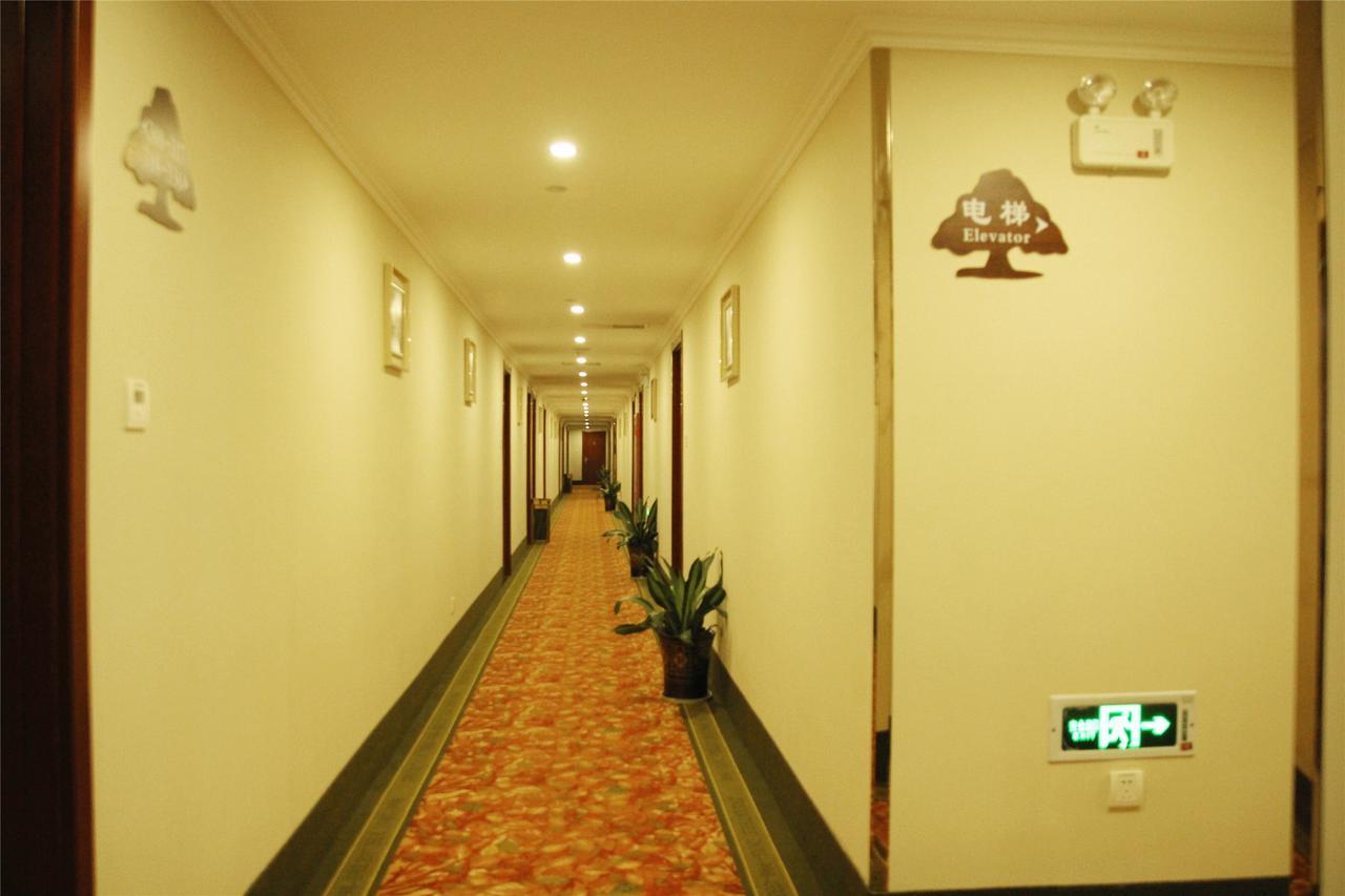 Greentree Inn Jiangxi Fuzhou Gandong Bridge Express Hotel Esterno foto